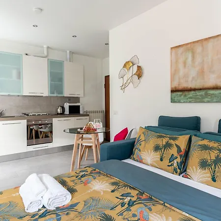 Patio & Parking - Self Check-in & Access 切尔诺比奥