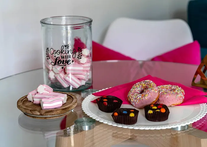 Patio & Parking - Self Check-in & Access